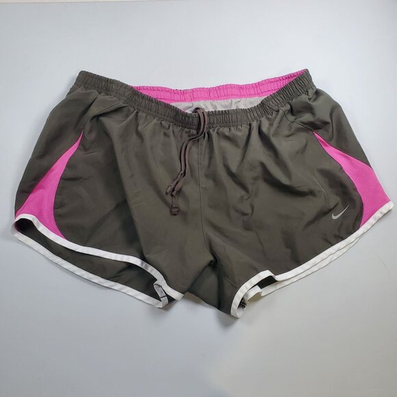 Nike Tempo Running Shorts Women Size XL Athletic Workout Gym Casual Lightweight - Picture 1 of 13